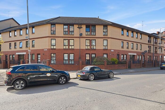 2 Bedroom Flat For Sale In Maryhill Road, Glasgow, G20