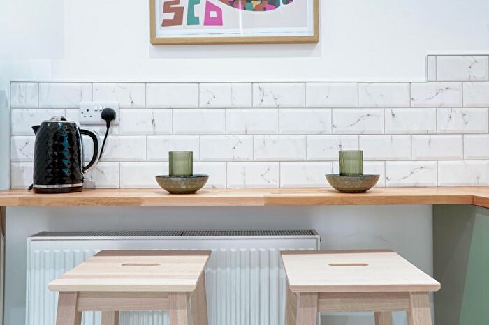 12 Bedroom House To Rent In Great Crosshall Street, Liverpool, L3