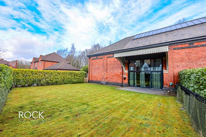 4 Bedroom Character Property To Rent In Thomas De Beauchamp Lane, Sutton Coldfield, West Midlands, B73