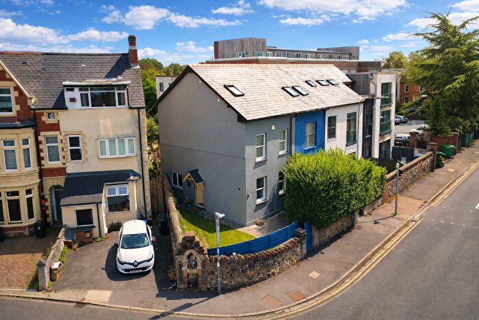 3 Bedroom Semi Detached House For Sale In Romilly Crescent, Pontcanna, Cardiff, CF11