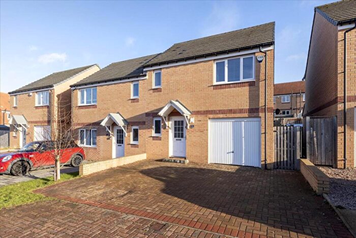 3 Bedroom Semi Detached House For Sale In Whitehouse Avenue, Gorebridge, EH23