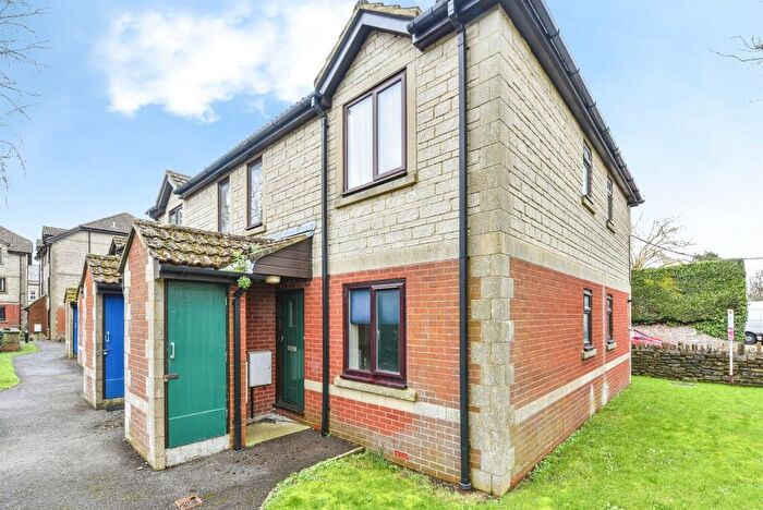 1 Bedroom Flat For Sale In Portland Place, Frome, BA11