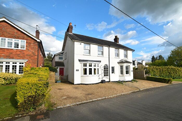 3 Bedroom Semi-Detached House For Sale In Windmill Hill, Coleshill, Amersham, HP7