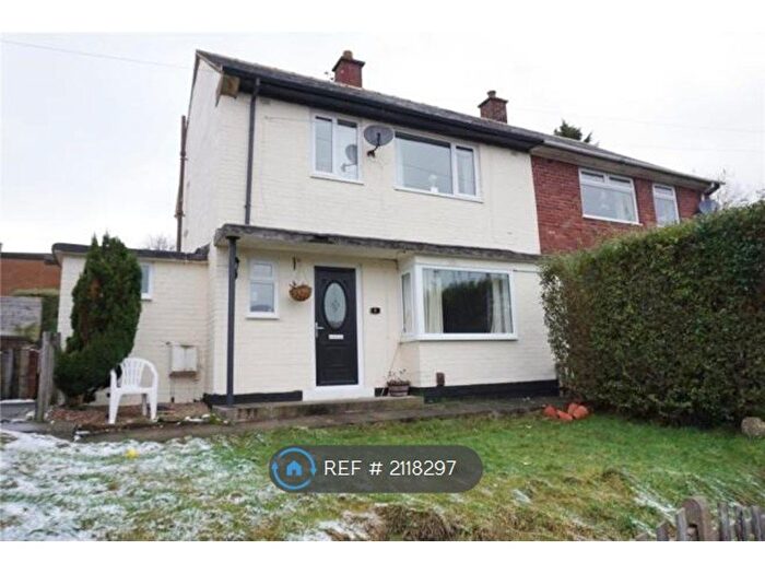 3 Bedroom Semi-Detached House To Rent In Bracken Bank Avenue, Keighley, BD22