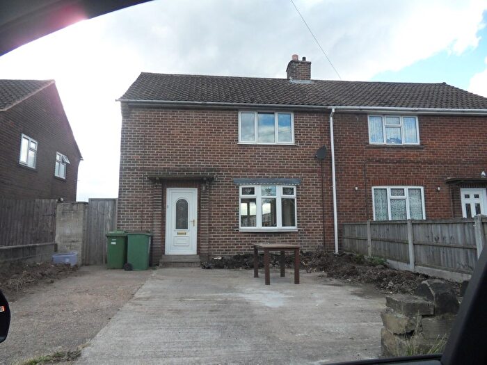 3 Bedroom Semi-Detached House To Rent In Hawthorne Avenue, Ripley, DE5