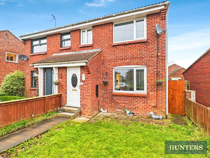 3 Bedroom Semi Detached House For Sale In Scarborough Road, Filey, YO14