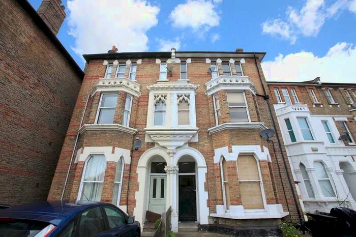 1 Bedroom Flat To Rent In Newlands Park, Sydenham, London, SE26