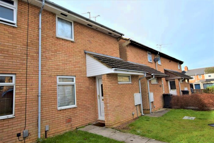 2 Bedroom End Of Terrace House To Rent In Argyle Street, Swindon, SN2
