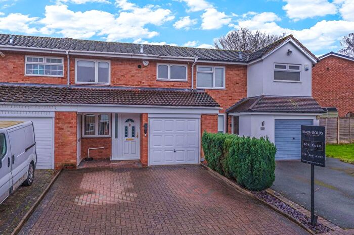 3 Bedroom Terraced House For Sale In Banbrook Close, Solihull, B92
