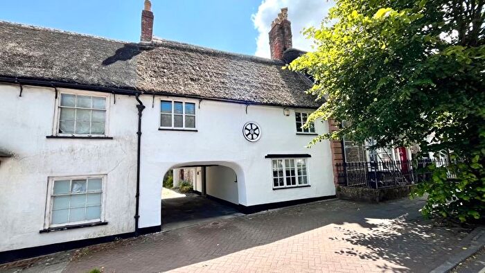3 Bedroom Terraced House To Rent In High Street, Chard, Somerset, TA20