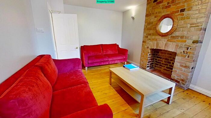 6 Bedroom End Of Terrace House To Rent In Balfour Road, Nottingham, NG7