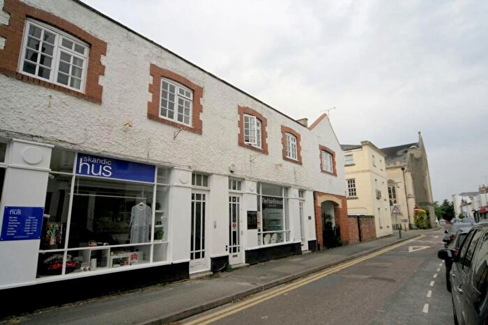 2 Bedroom Apartment To Rent In Suffolk Parade, Cheltenham, GL50