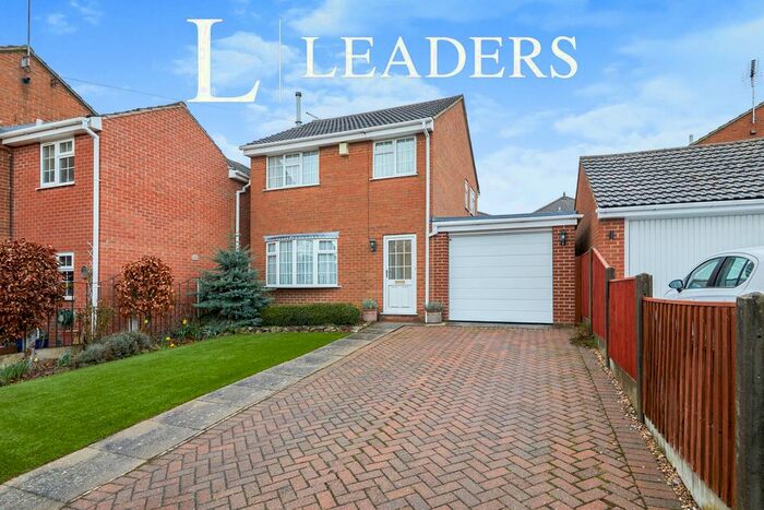 3 Bedroom Detached House To Rent In St, Johns Drive, Kilburn, DE56