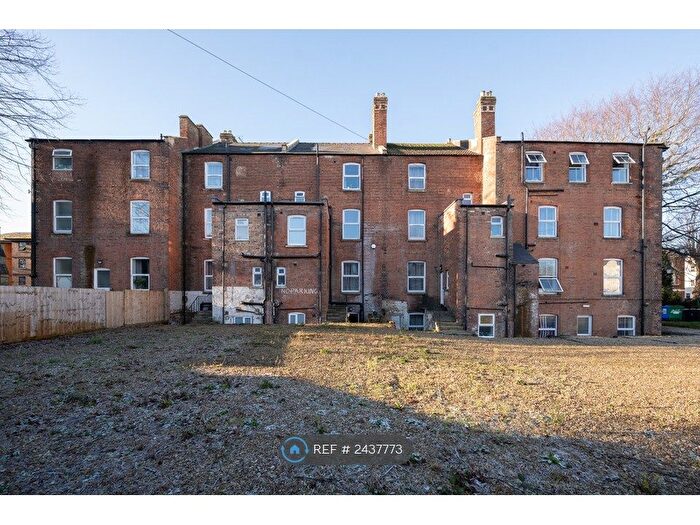 50 Bedroom Flat To Rent In Gloucester, Gloucester, GL1