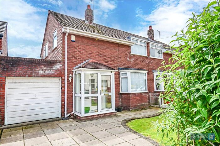 3 Bedroom Semi Detached House For Sale In Elmtree Close, Liverpool, Merseyside, L12