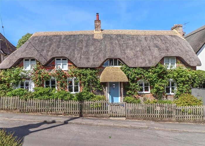 3 Bedroom Detached House For Sale In Duck Street, Abbotts Ann, Andover, Hampshire, SP11