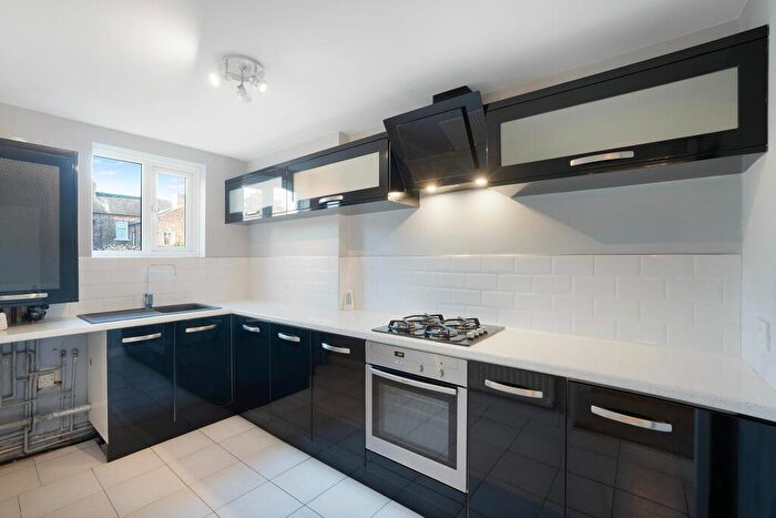 2 Bedroom Apartment For Sale In Victoria House - Coniscliffe Road, DL3