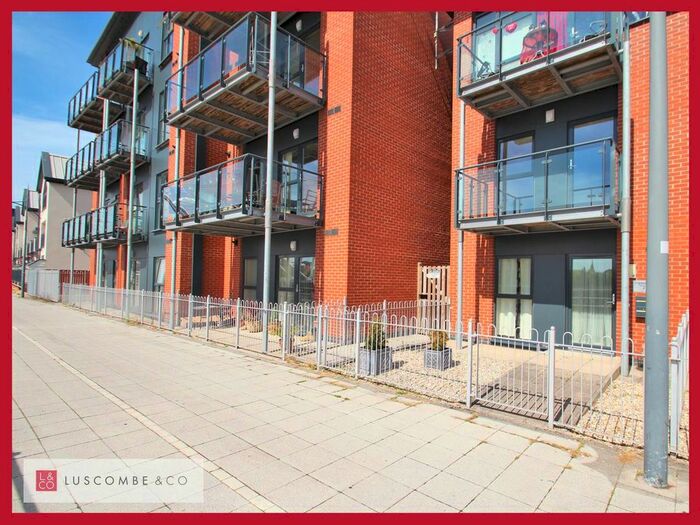 2 Bedroom Flat To Rent In Cambria House, Rodney Road, Newport, NP19