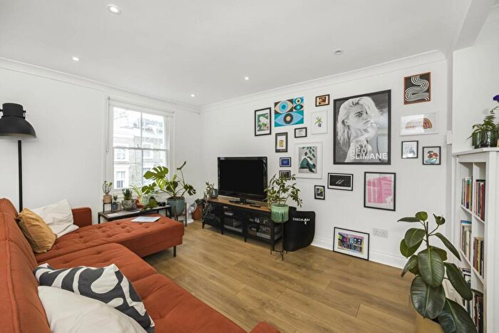 2 Bedroom Apartment To Rent In Offord Road, Islington, N1