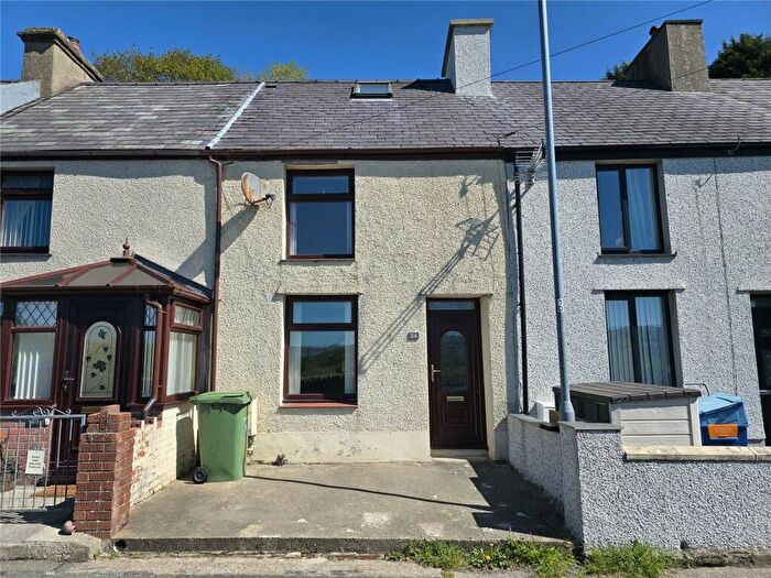 2 Bedroom Terraced House For Sale In Hyfrydle Road, Caernarfon, Gwynedd, LL54