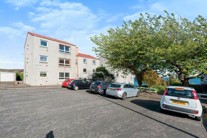 2 Bedroom Flat To Rent In Church Walk, Kinghorn, Burntisland, Fife, KY3