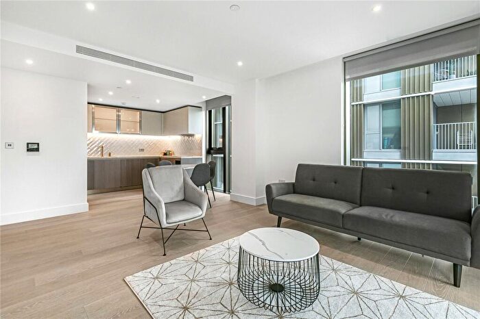 2 Bedroom Apartment To Rent In Palmer Road, London, SW11