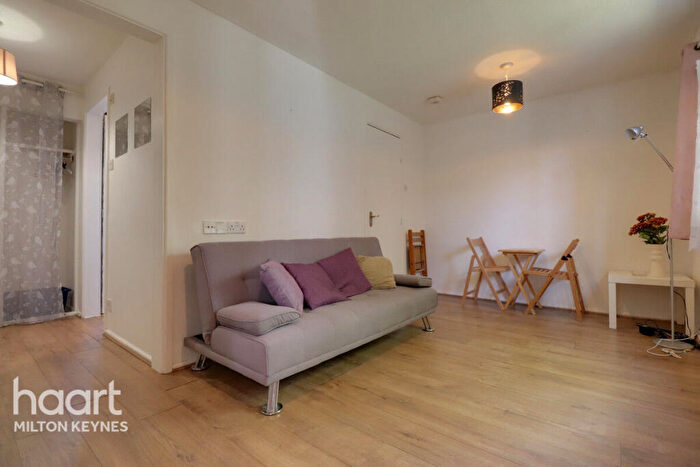Studio To Rent In Norrington, Two Mile Ash, MK8