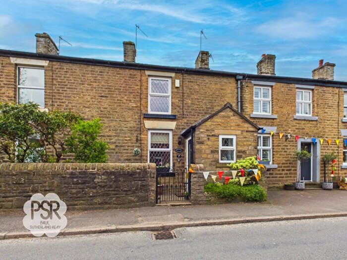 2 Bedroom Terraced House For Sale In New Mills Road, Hayfield, SK22