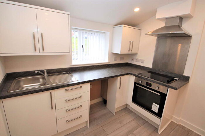 1 Bedroom Apartment To Rent In Wash Lane, Bury, Greater Manchester, BL9