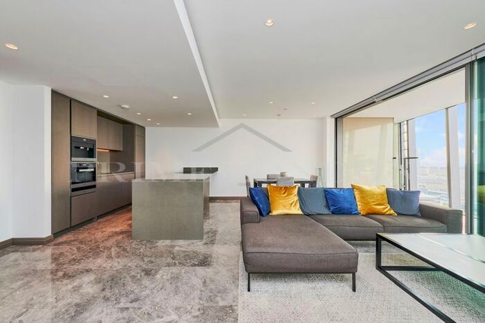 2 Bedroom Flat To Rent In One Blackfriars, - Blackfriars Road, London, SE1