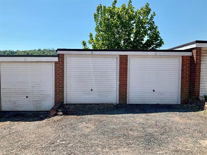Garage / Parking To Rent In Carlsden Close, Dover, CT17
