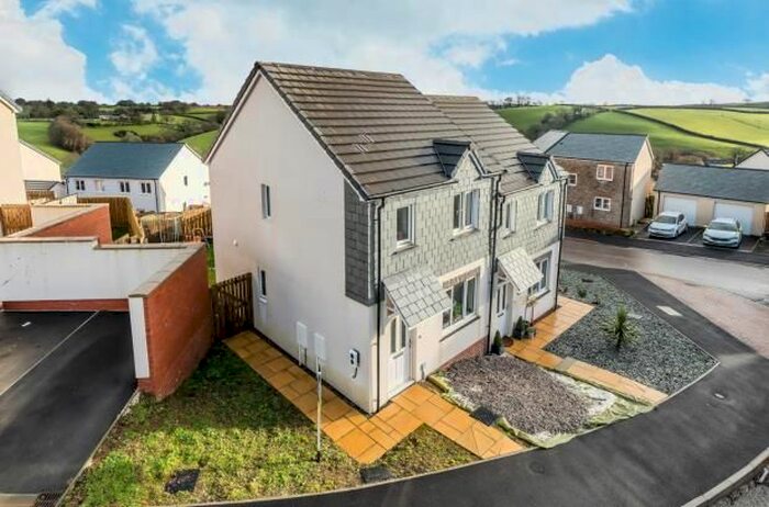 3 Bedroom Semi-Detached House For Sale In Dorado Lane, Liskeard, Cornwall, PL14