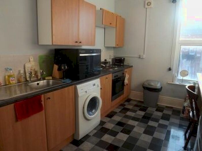1 Bedroom Flat To Rent In Flat, George Road, West Bridgford, NG2