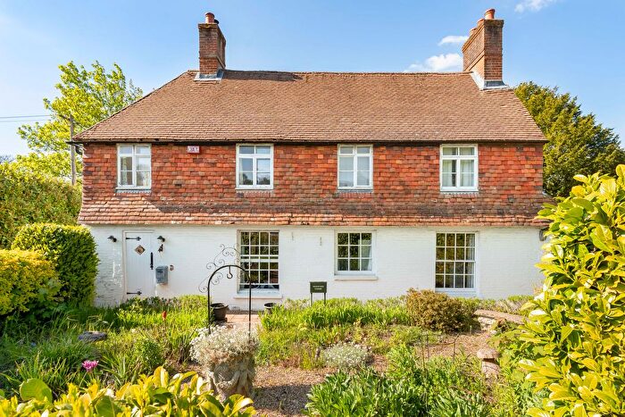 3 Bedroom Detached House For Sale In Warnford Corner, West Meon, Hampshire, GU32