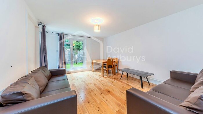 4 Bedroom Terraced House To Rent In Tomlins Walk, Finsbury Park Holloway, London, N7