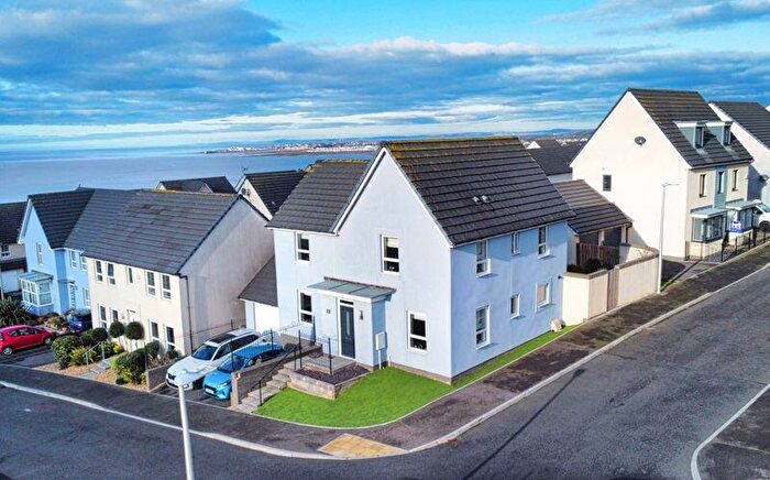 4 Bedroom Detached House For Sale In Crompton Way, Ogmore-By-Sea, The Vale Of Glamorgan, CF32