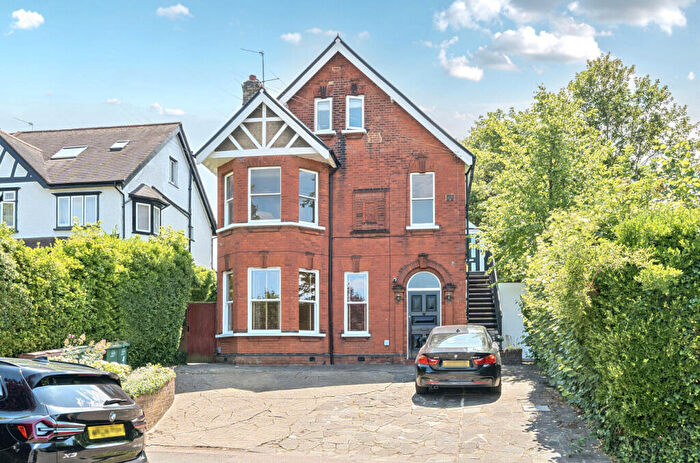 1 Bedroom Apartment For Sale In Croft Road, Sutton, SM1