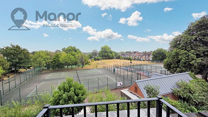 1 Bedroom Studio To Rent In High Road Leyton, Leyton, E10