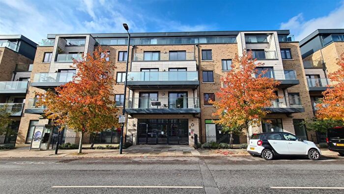 1 Bedroom Flat To Rent In Kilburn Park Road, Kilburn, NW6