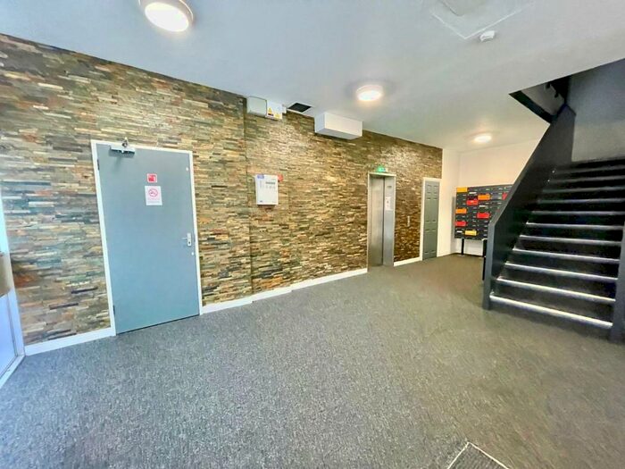 Studio To Rent In Bradshawgate, Bolton, BL1