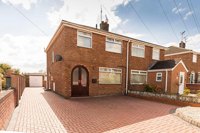 3 Bedroom Semi Detached House For Sale In Bryn Avenue, Wrexham, LL14