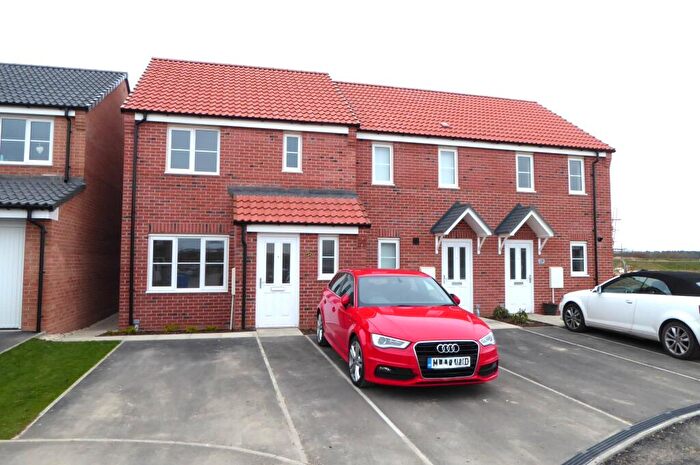 3 Bedroom End Of Terrace House To Rent In Avalon Gardens, Harworth, DN11