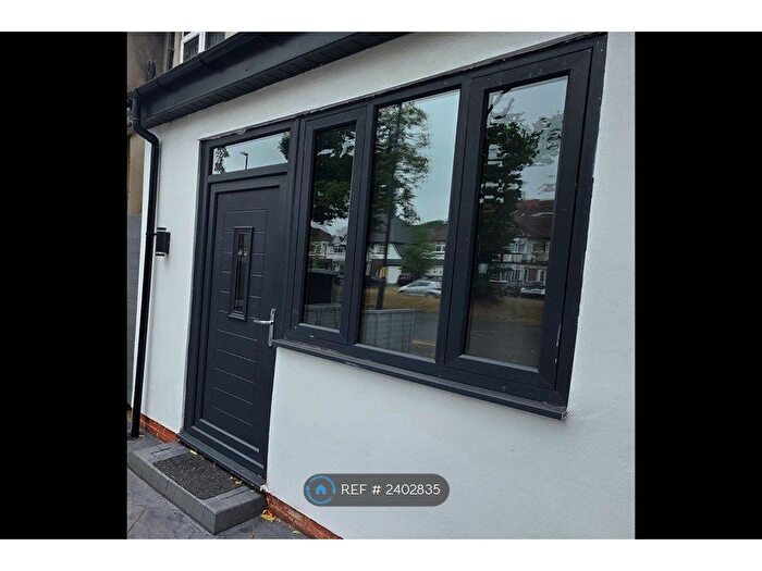 Studio To Rent In Robin Hood Lane, Birmingham, B28