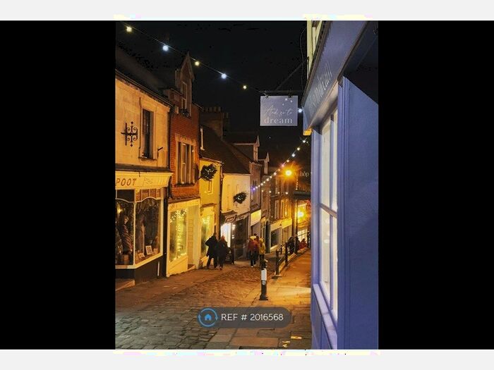 1 Bedroom Flat To Rent In Catherine Hill, Frome, BA11