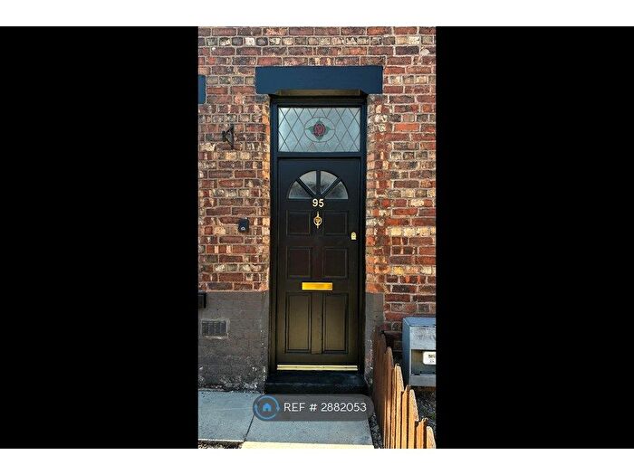 3 Bedroom Terraced House To Rent In Tunstall Lane, Wigan, WN5