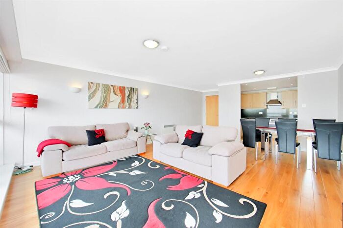 2 Bedroom Apartment To Rent In Arnhem Wharf, Arnhem Place, E14