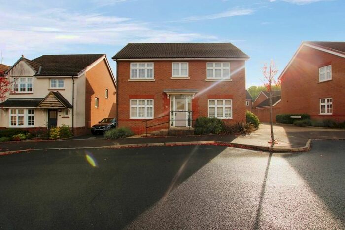 4 Bedroom Detached House To Rent In Leader Street, Cheswick Village, BS16
