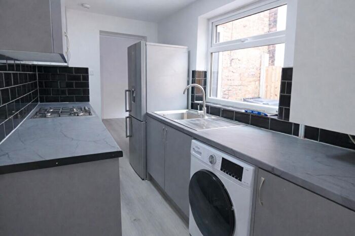 2 Bedroom Terraced House To Rent In Branston Road, Burton-on-Trent, DE14