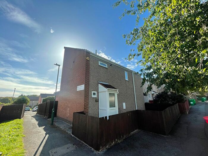 3 Bedroom Semi-Detached House To Rent In Nine Acre Gardens, Nottingham, NG6