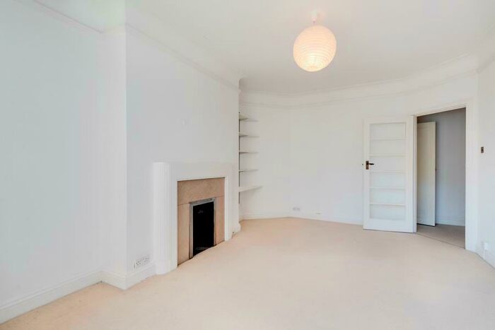 1 Bedroom Apartment To Rent In Hillfield Court, Belsize Avenue, NW3